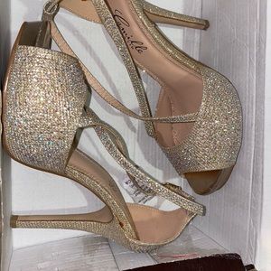 Sparkling Heels